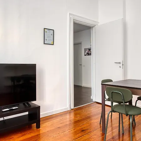 Joivy Cosy 3br Flat In The Centre Of * Milan