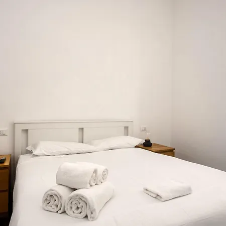 Lägenhet Joivy Cosy 3br Flat In The Centre Of